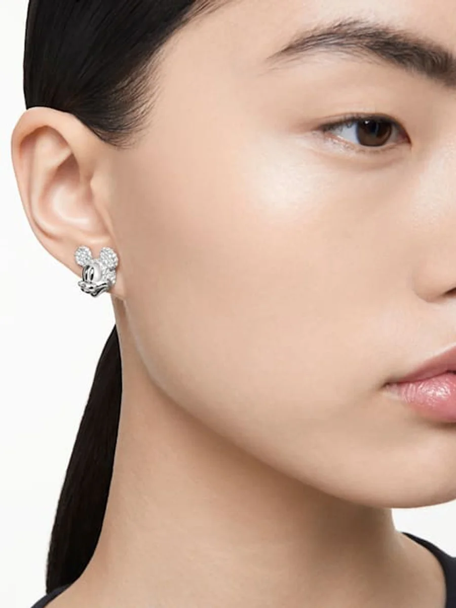 SWAROVSKI Bông Tai Disney 100:Pe Fig Studs Pe Cre/Rhs