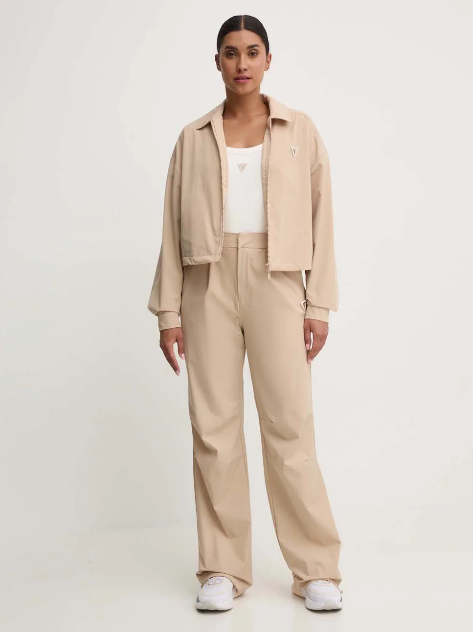 GUESS ATHLEISURE Quần Dài Kiểu Thể Thao Nữ - Aurlie Wide Leg Pants