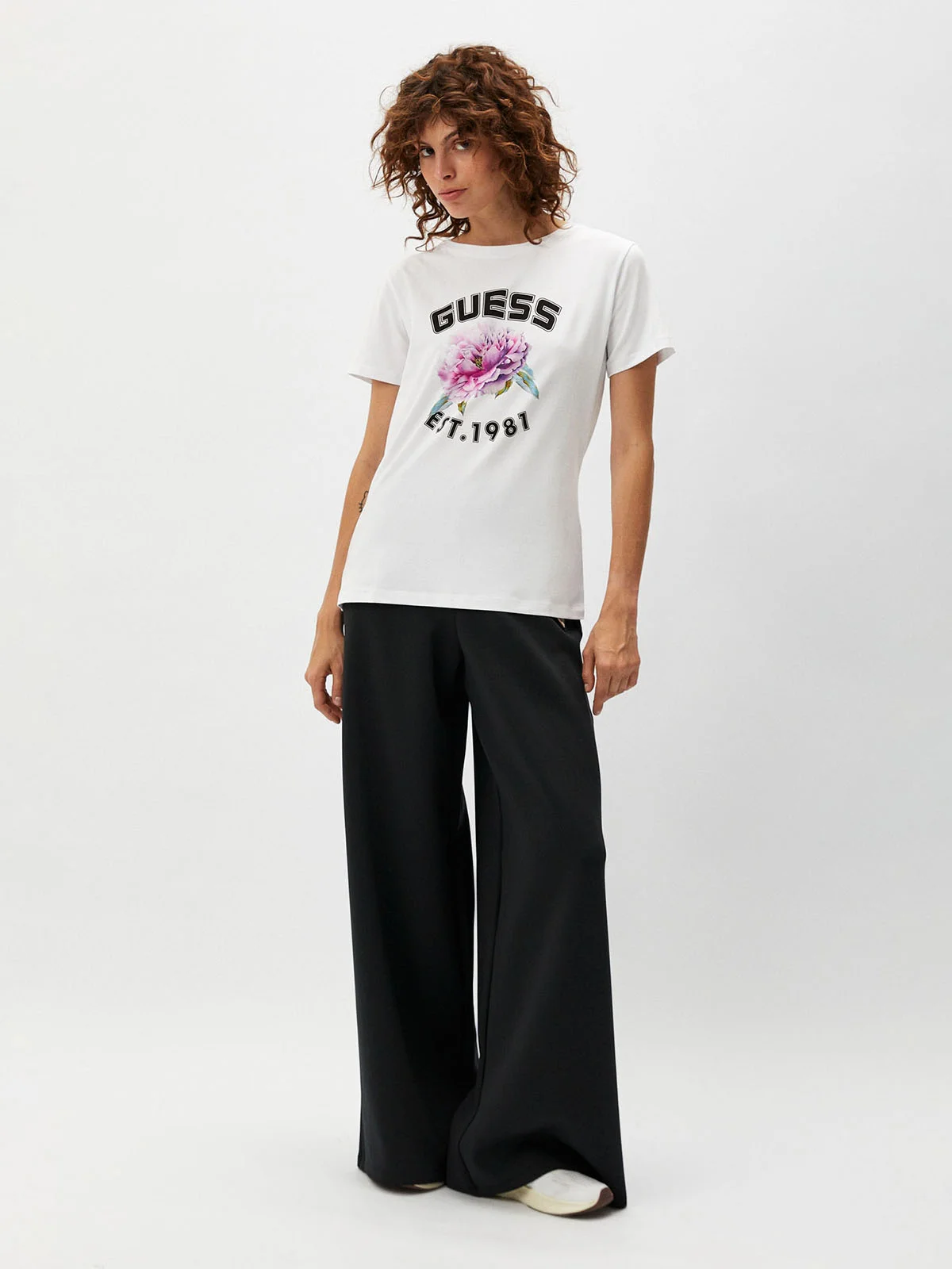 GUESS ATHLEISURE Áo Thun Kiểu Thể Thao Nữ - Peony Ss T-Shirt