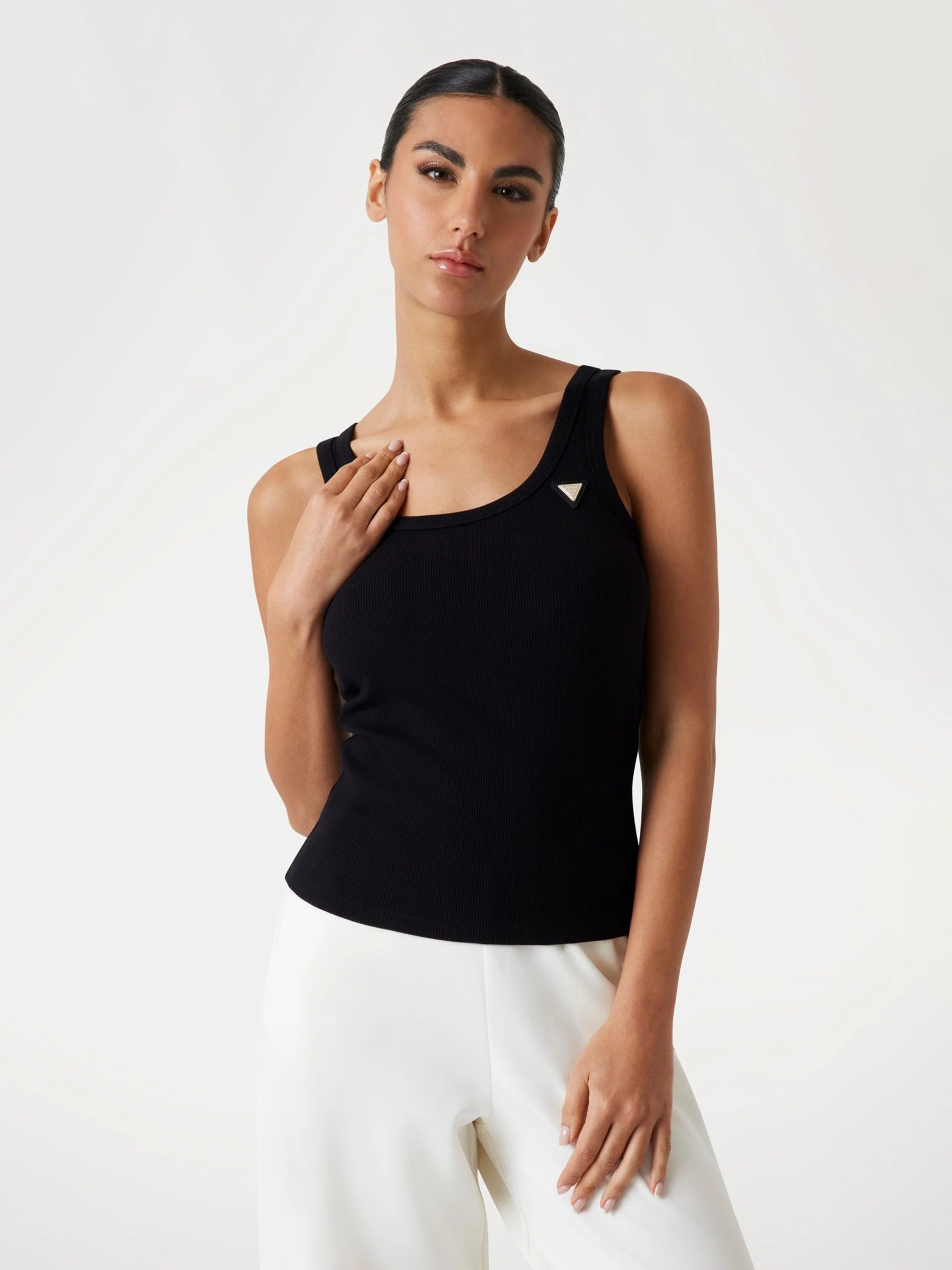 GUESS ATHLEISURE Áo Thun Kiểu Thể Thao Nữ - Colette Rib Tank