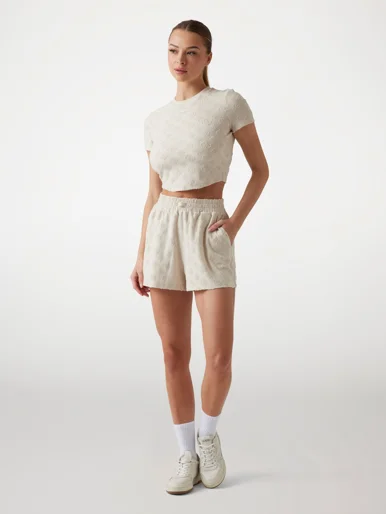 GUESS ATHLEISURE Áo Thun Thể Thao Nữ - Peony Jacquard Knit Top