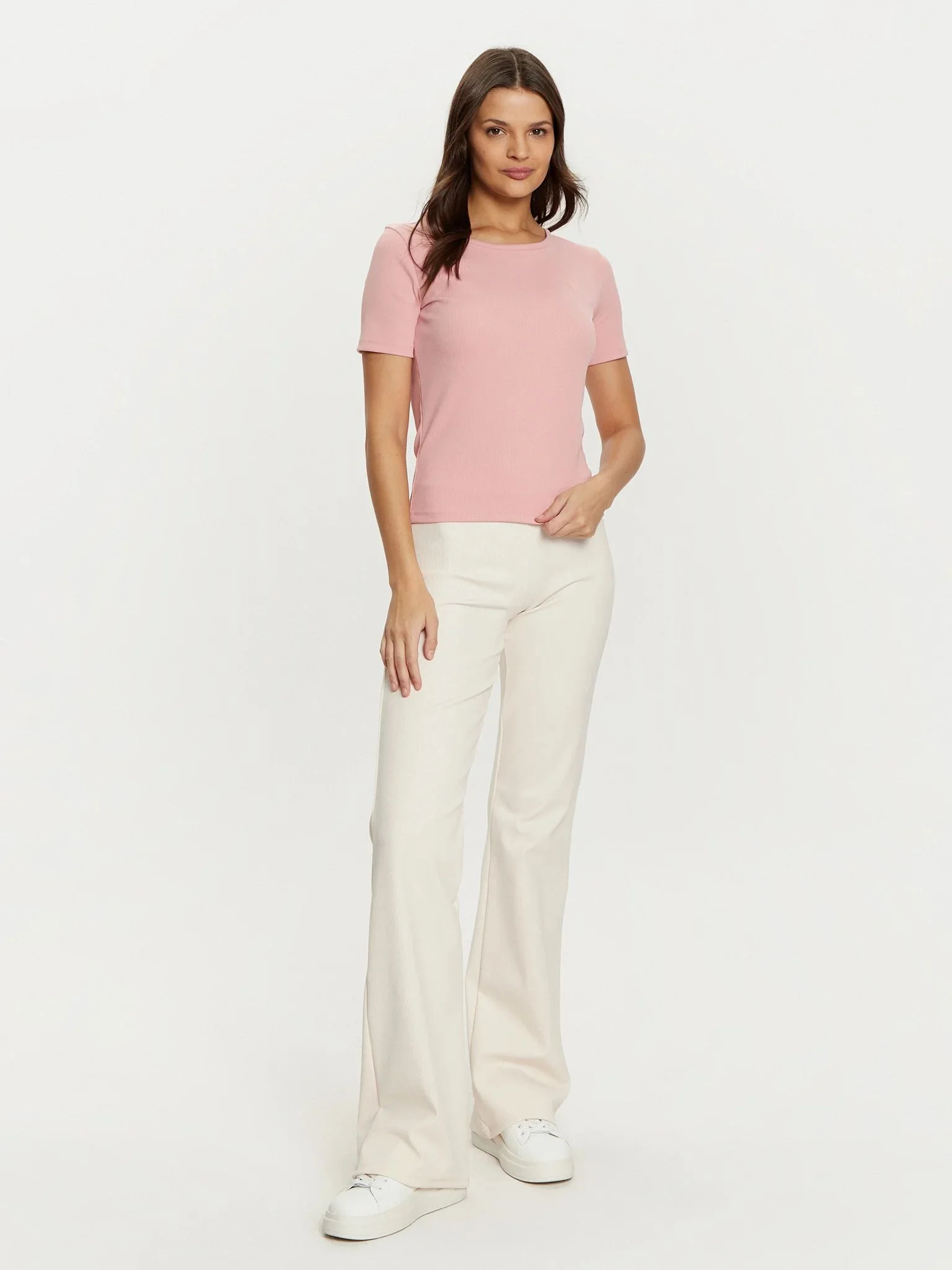 GUESS ATHLEISURE Áo Thun Kiểu Thể Thao Nữ - Steffi Ss T-Shirt