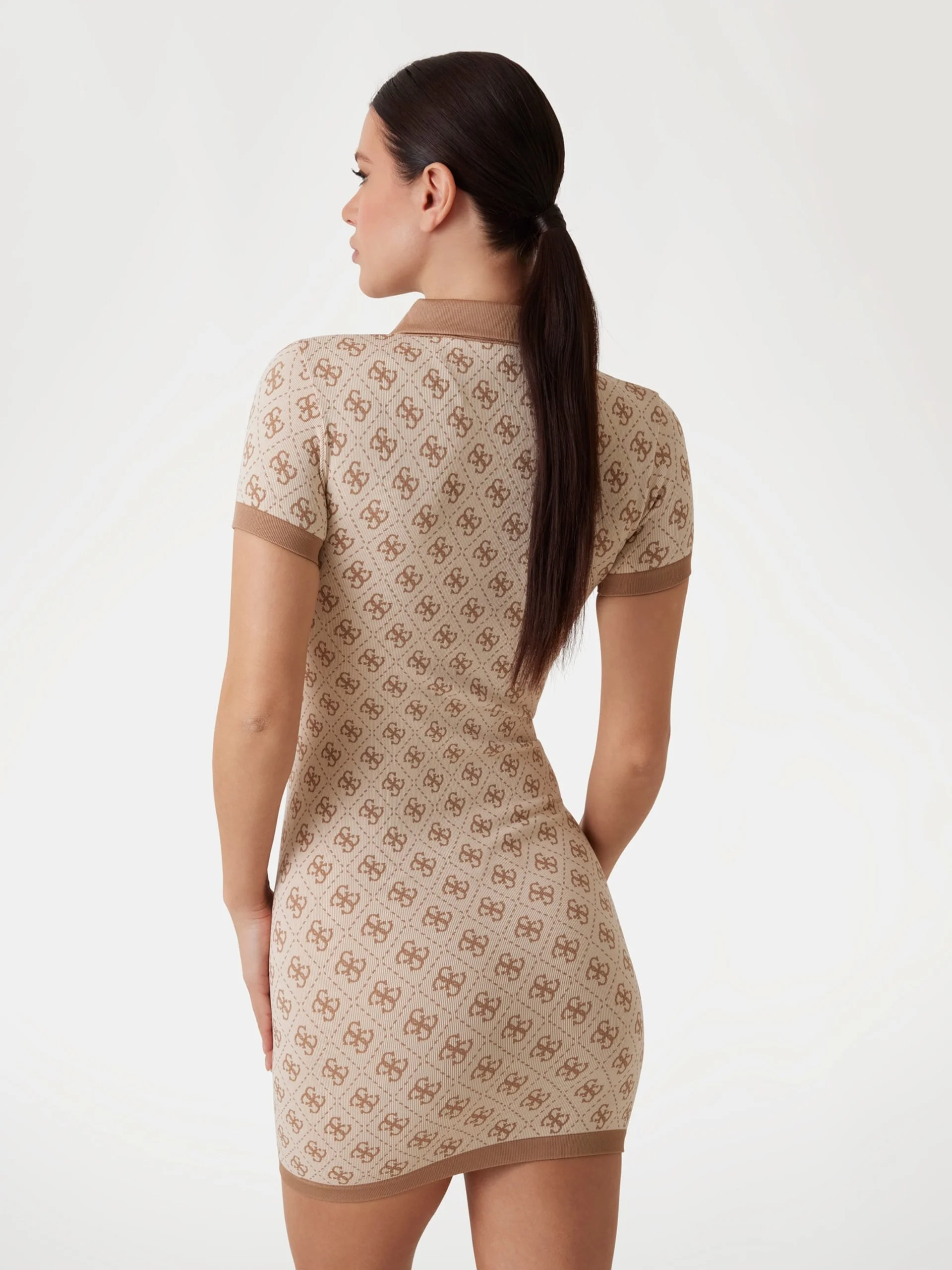 GUESS ATHLEISURE Đầm Kiểu Thể Thao Nữ - 4G Rhombus Short Dress Seamles