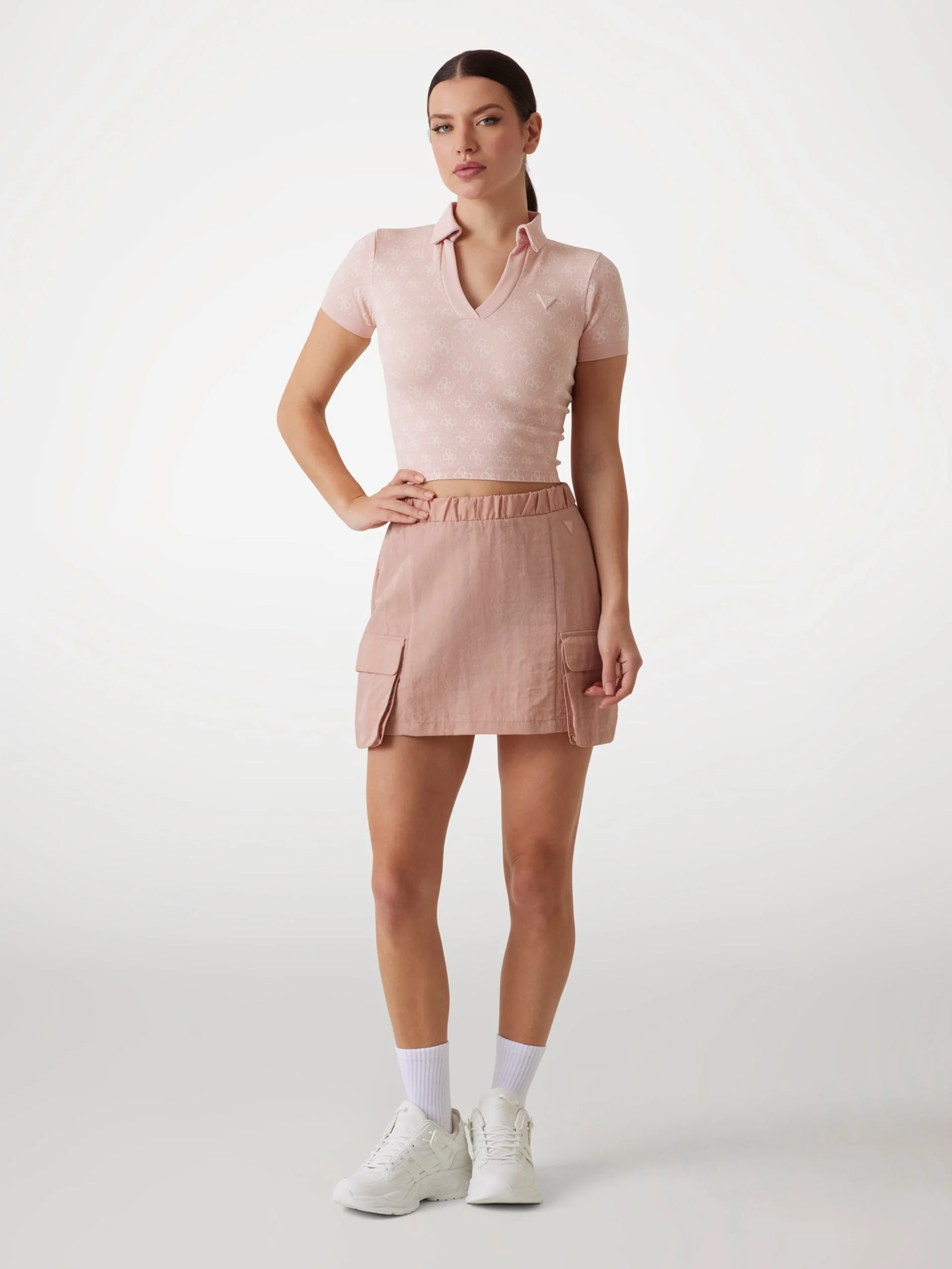 GUESS ATHLEISURE Áo Thun Kiểu Thể Thao Nữ - 4G Rhombus Ss Top Seamless