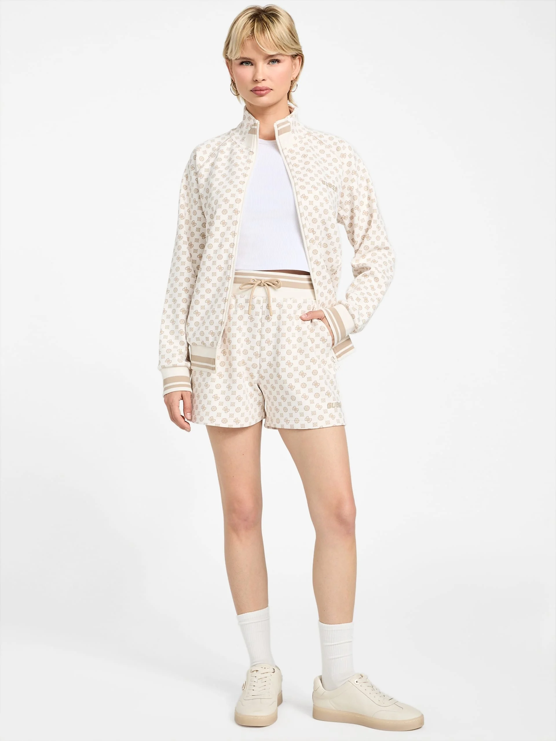 GUESS ATHLEISURE Quần Ngắn Kiểu Thể Thao Nữ - Aggie Short