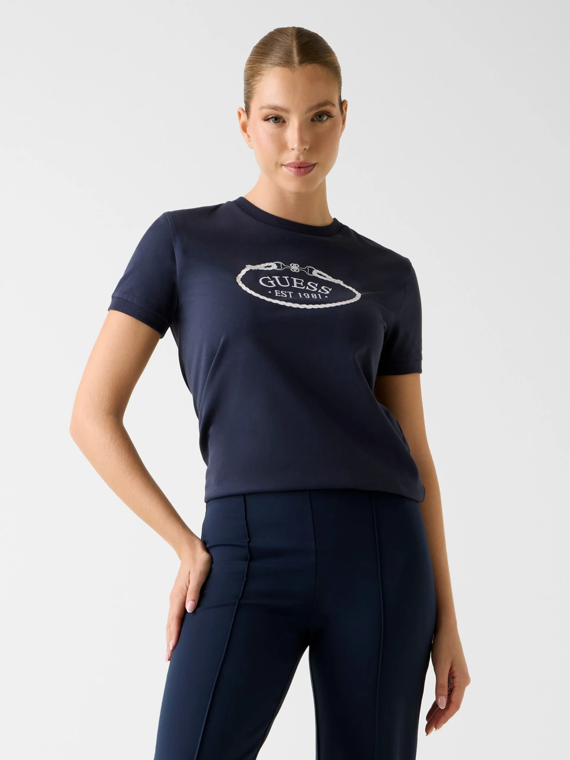 GUESS ATHLEISURE Áo Thun Kiểu Thể Thao Nữ - Rosalba Cn Ss T-Shirt