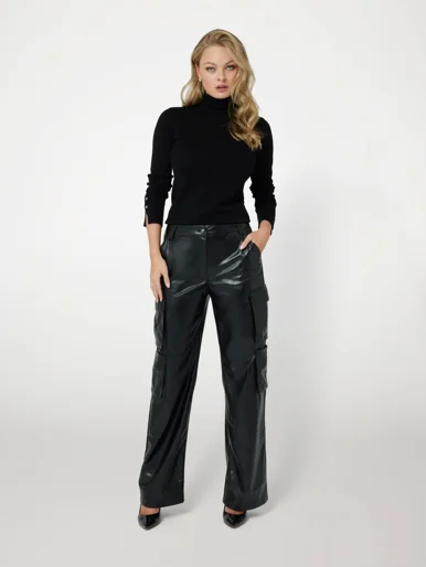 GUESS WOMAN Quần Nữ - Kori Pu Cargo
