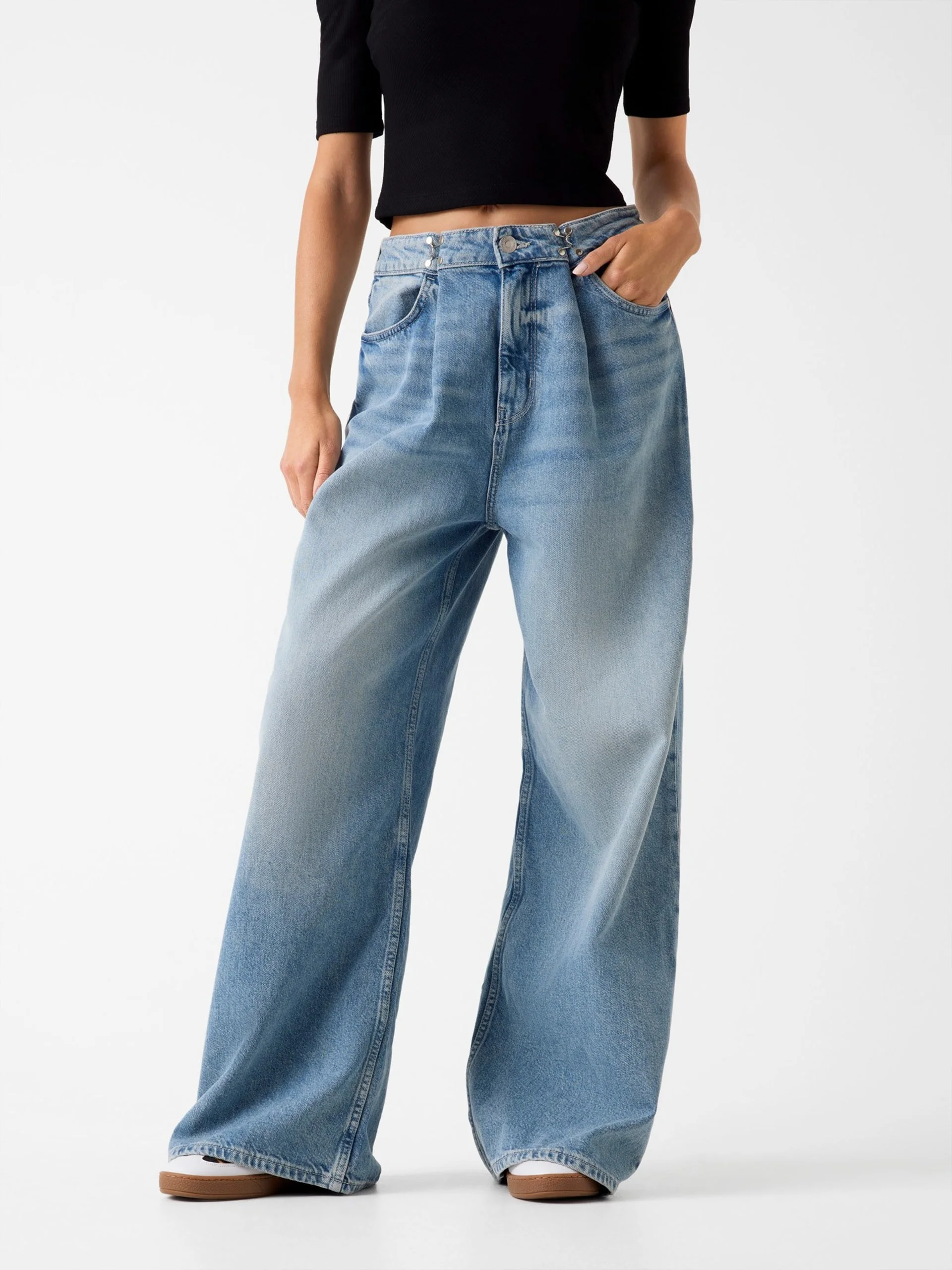 GUESS WOMAN Quần Jeans Nữ - Adjustable Wide Leg