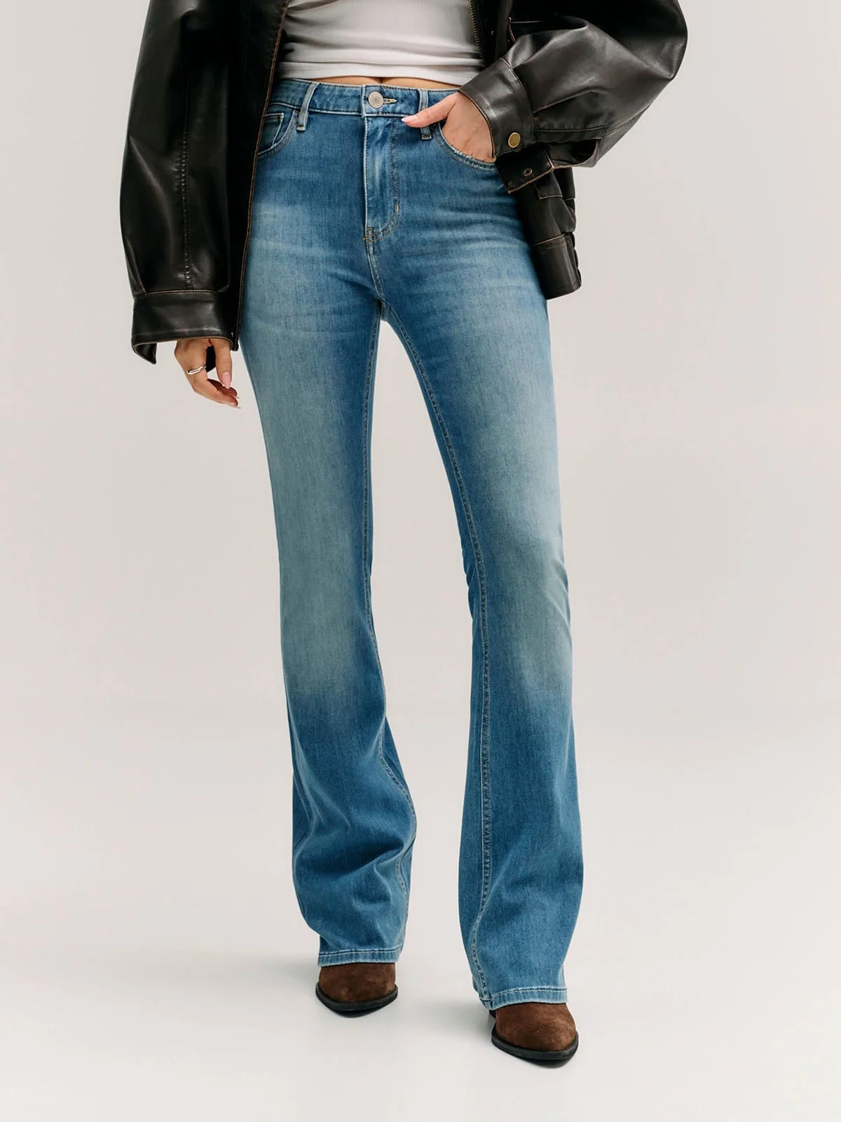 GUESS WOMAN Quần Dài Jeans Nữ - Sexy Flare