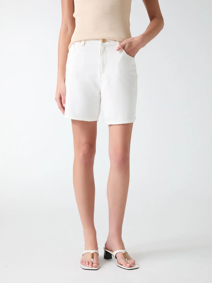 GUESS WOMAN Quần Ngắn Jeans Nữ - Super Relaxed Short