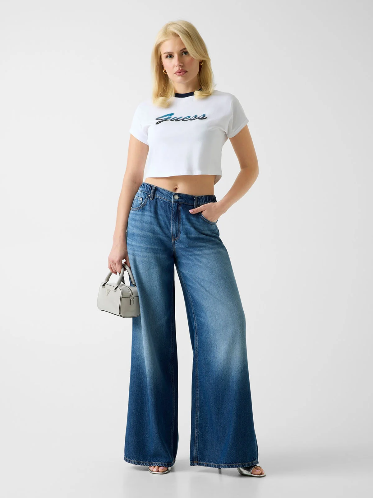 GUESS WOMAN Áo Thun Nữ - Ss Cn Script Crop Tee