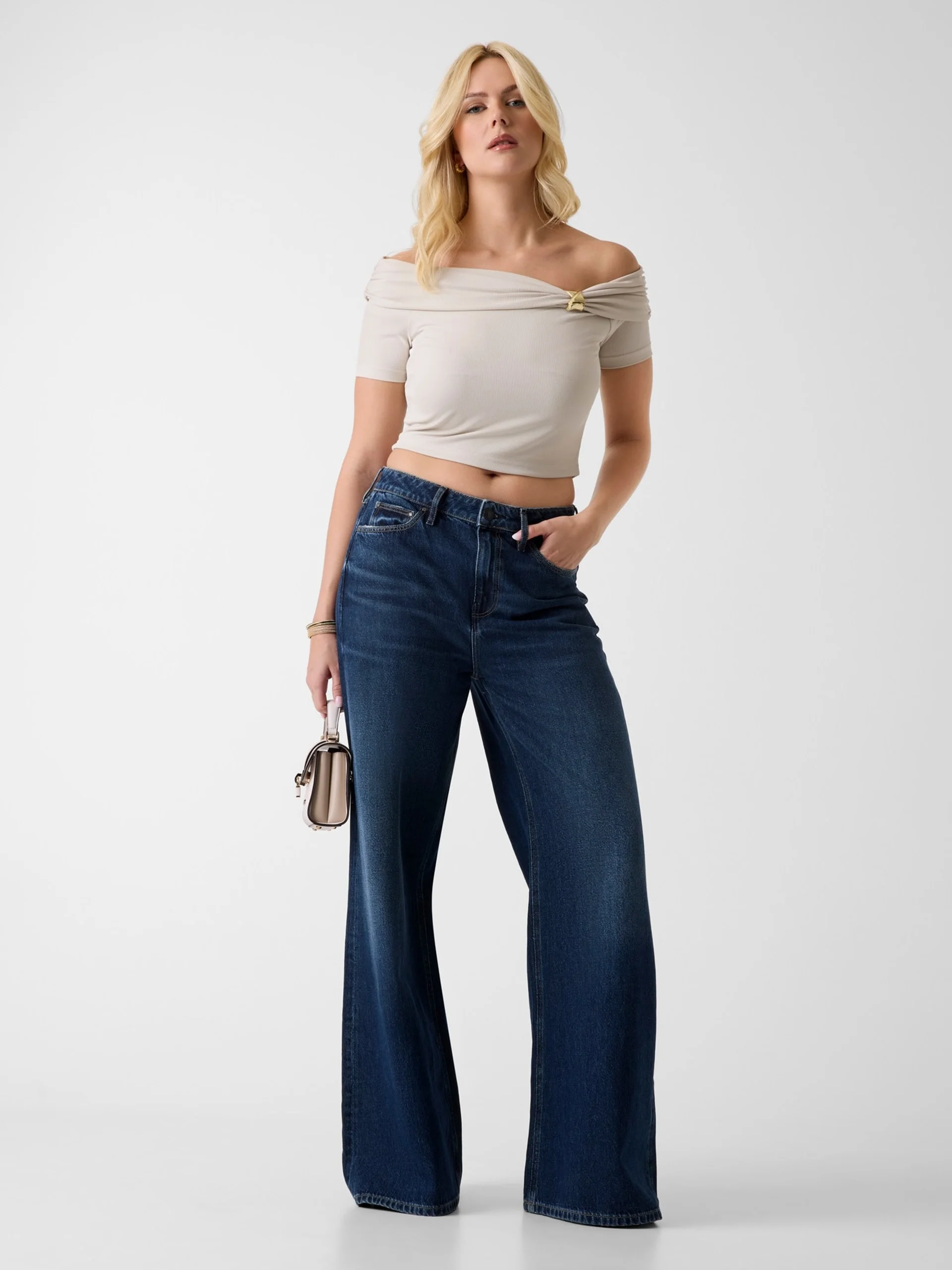 GUESS WOMAN Áo Trễ Vai Nữ - Brigitte Off Shoulder Top