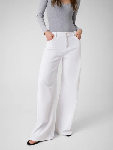 GUESS WOMAN Quần Nữ - Wide Loose