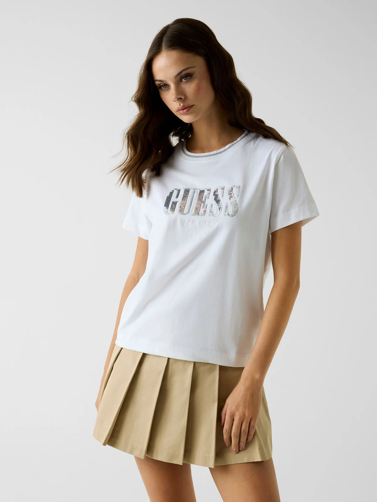 GUESS WOMAN Áo Thun Nữ - Ss Cn Sequins Big Logo Tee