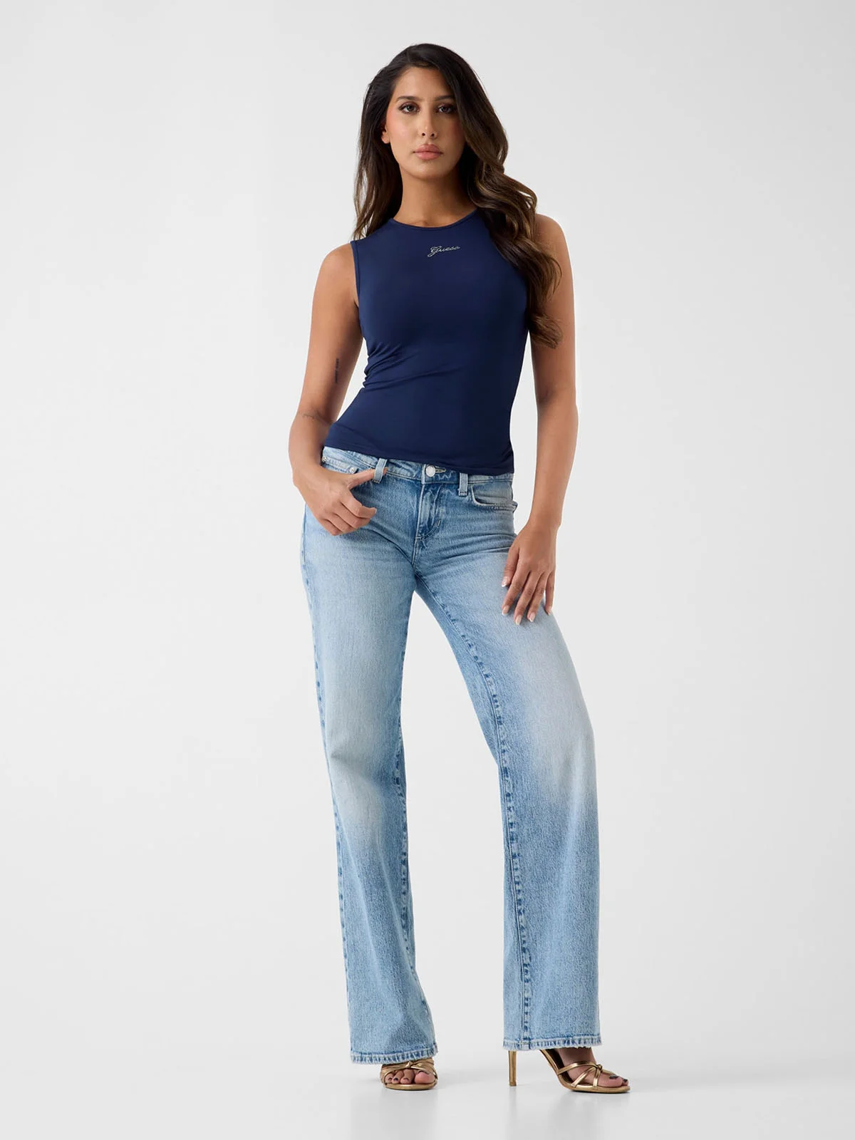 GUESS WOMAN Áo Ba Lỗ Nữ - Sl Cn Mini Logo Top
