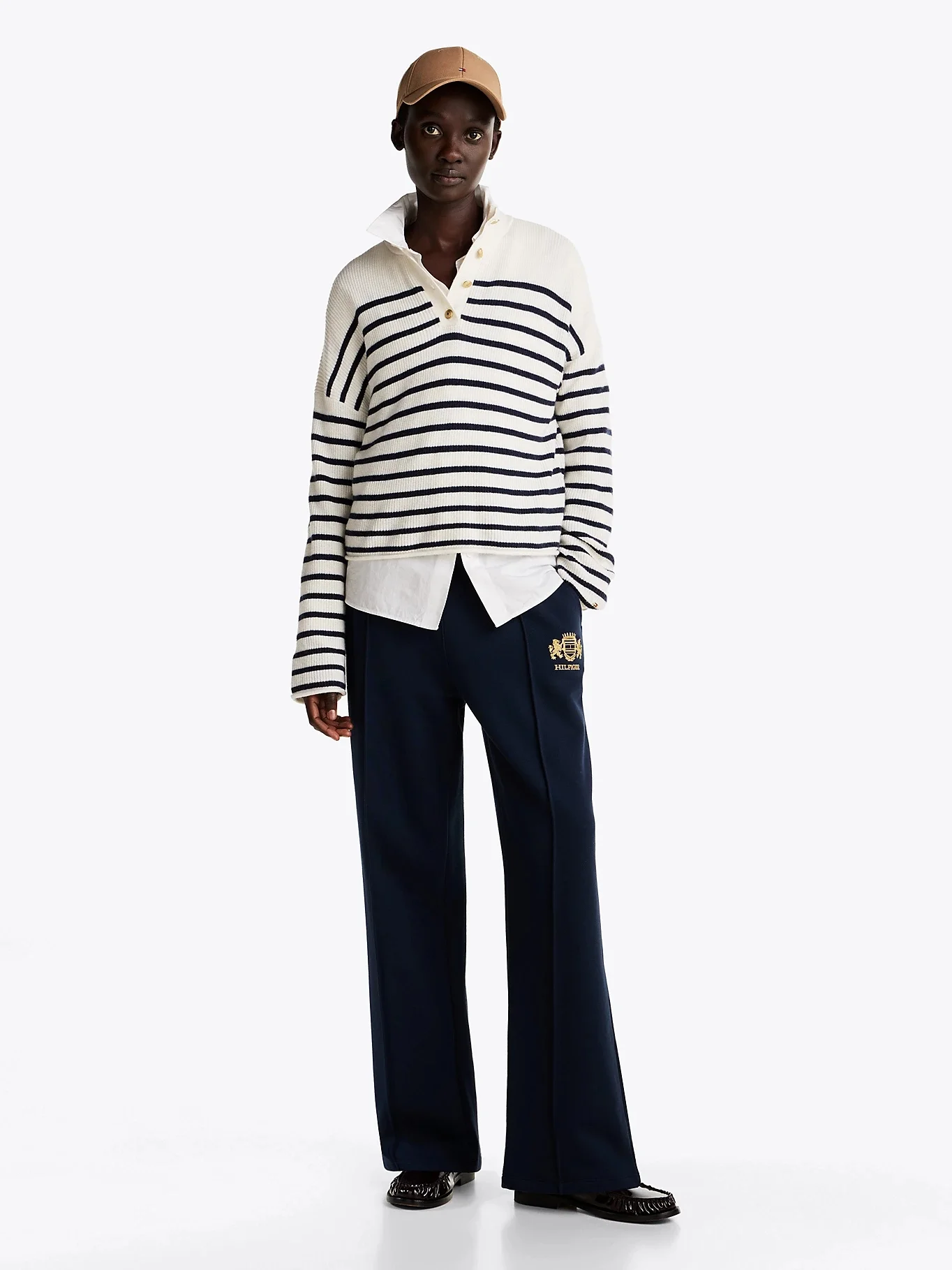 TOMMY HILFIGER Quần Dài Nữ Varsity Graphic Straight Pant