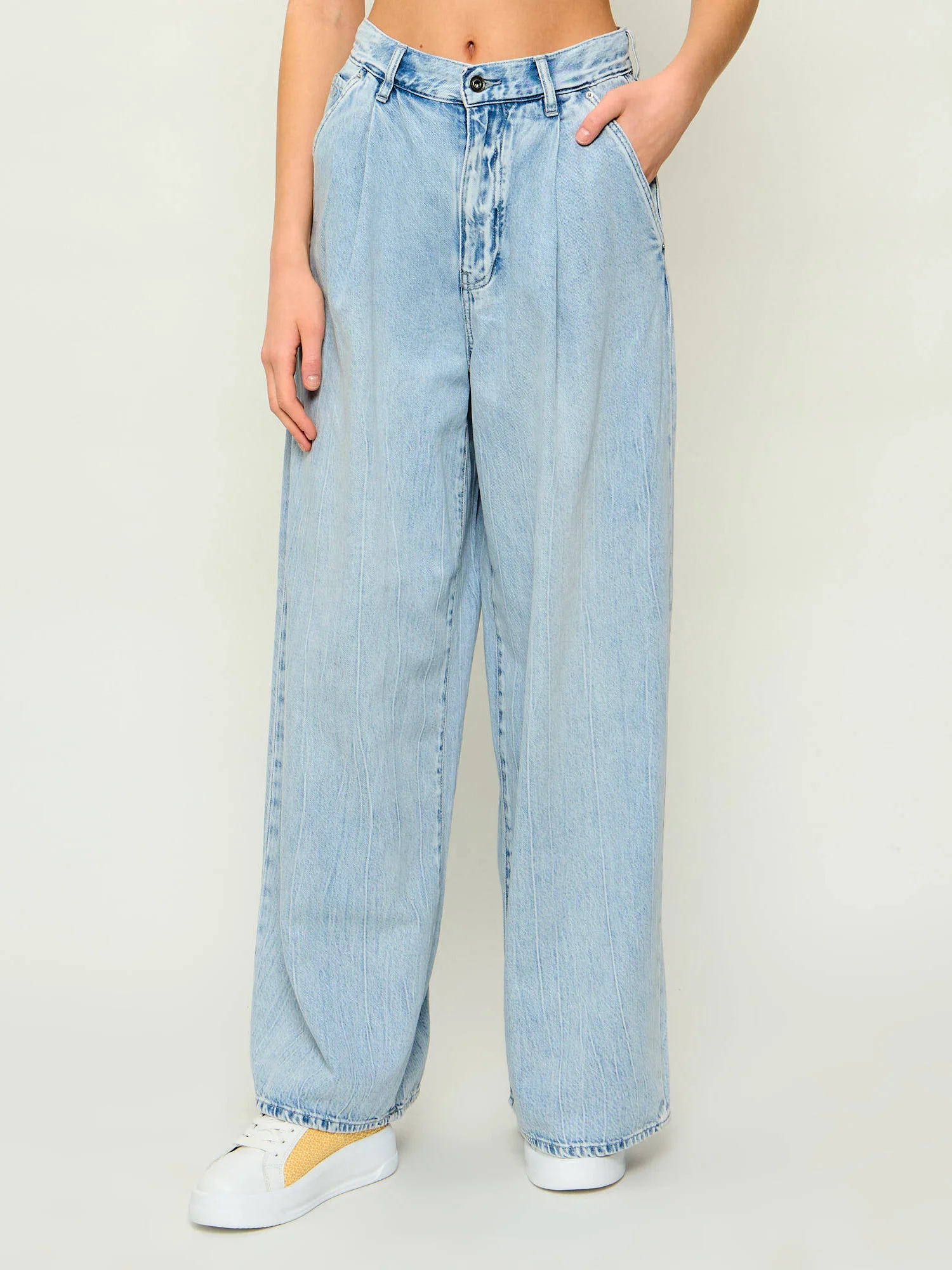 ARMANI EXCHANGE Quần Jeans Nữ