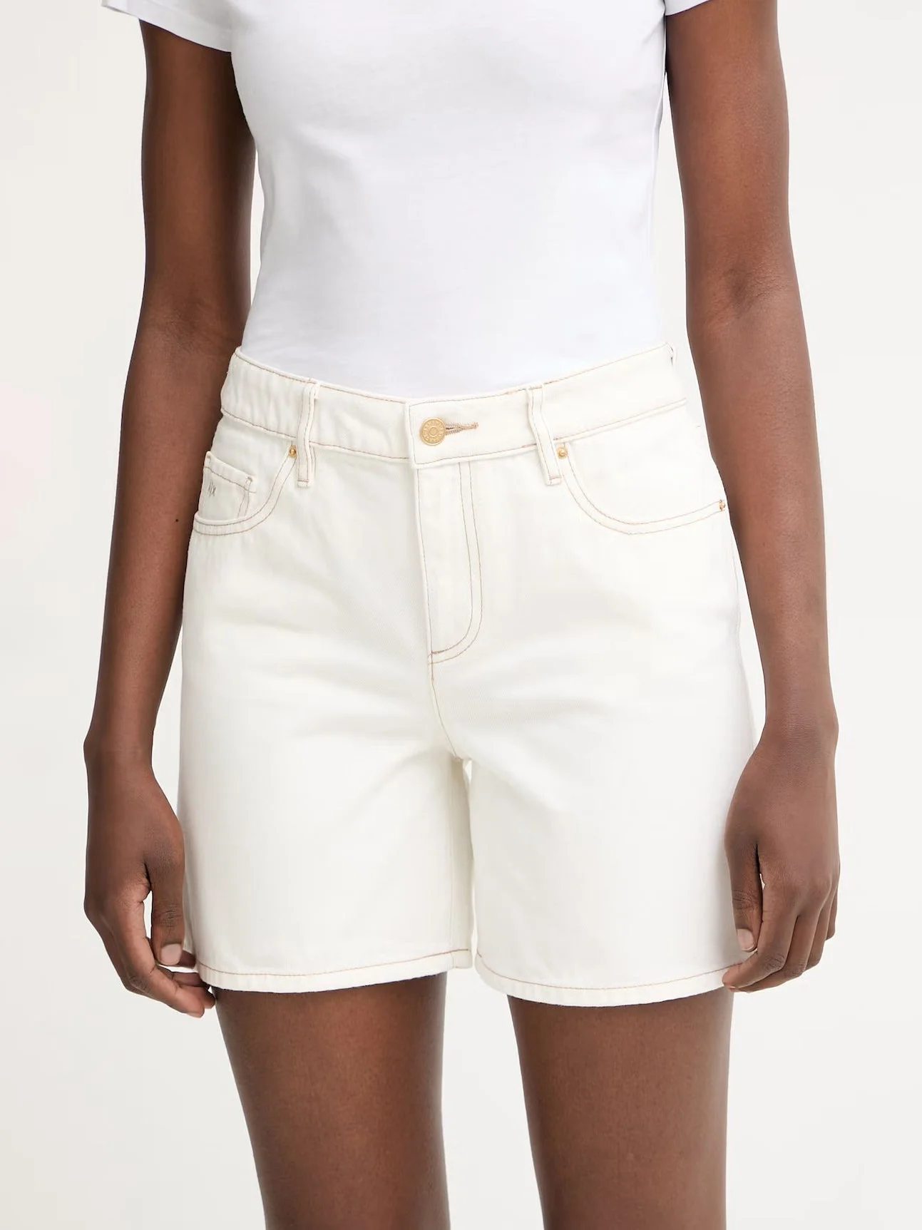 ARMANI EXCHANGE Quần Short Nữ